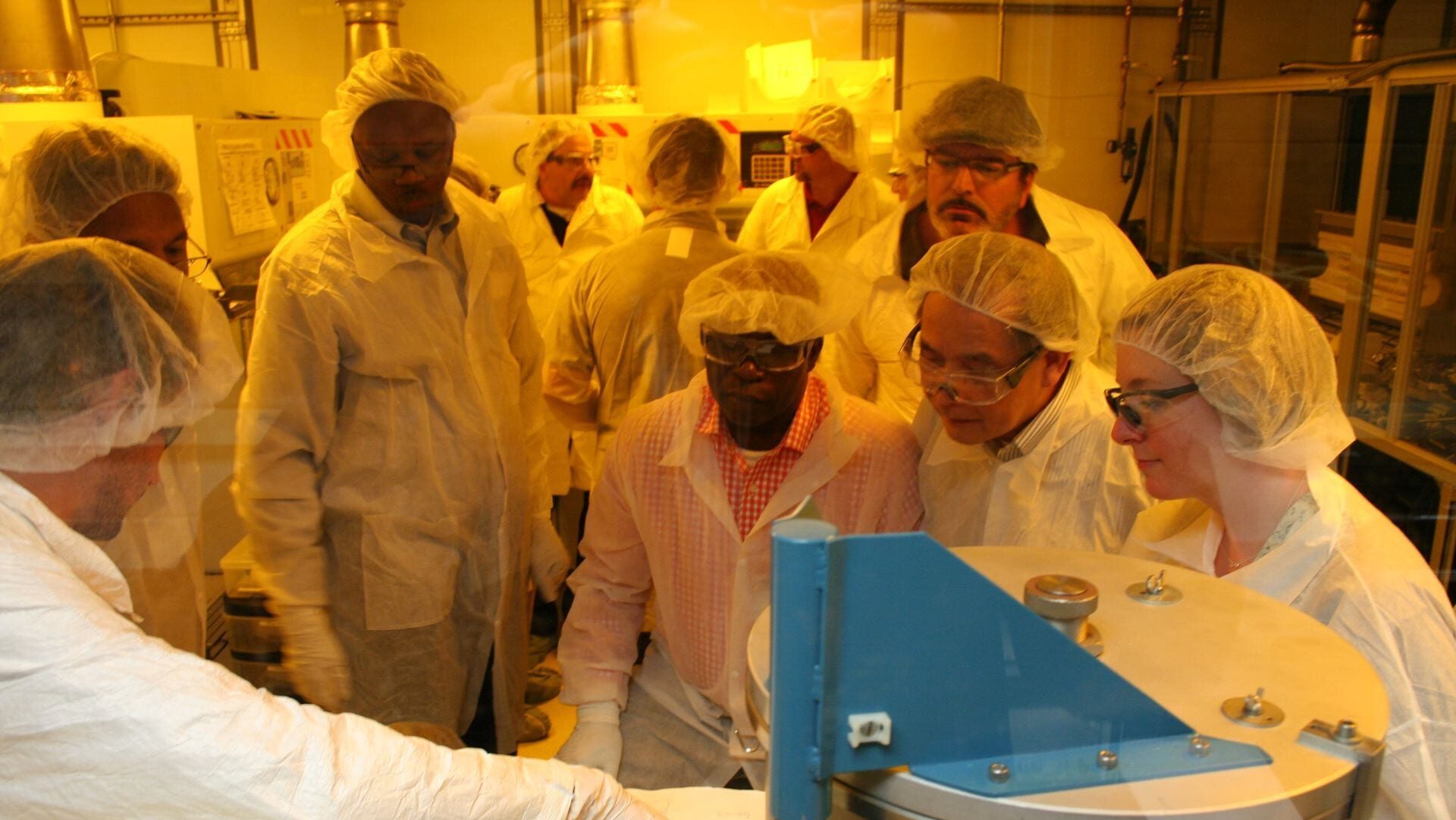 Students at the Center for Nanotechnology Education and Utilization (CNEU)